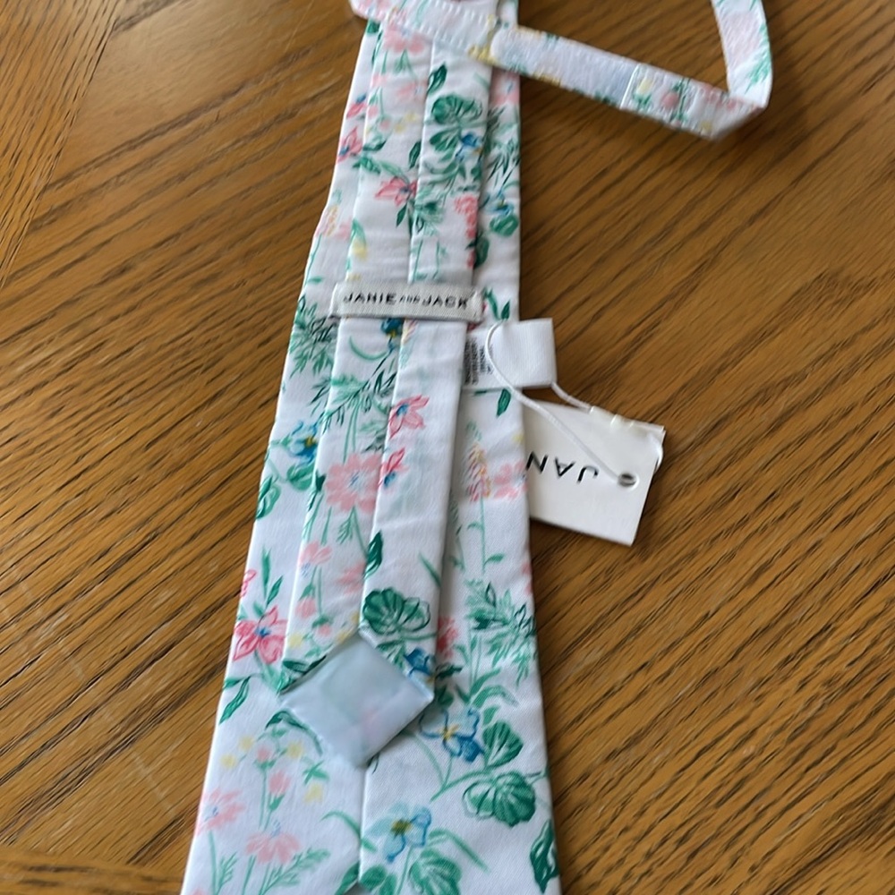 Janie & Jack Tie Size Ages 2 to 5 NWT - Picture 2 of 3